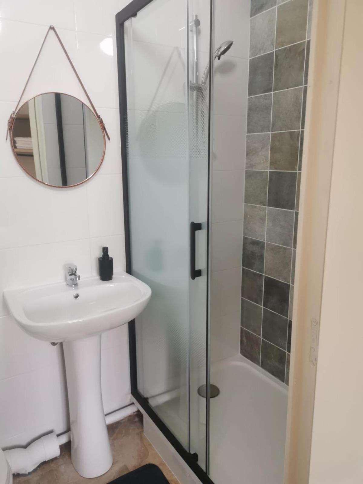 Appartement 2 , Disneyland - Parking Gratuit - Maison Des Platanes Meaux Dış mekan fotoğraf